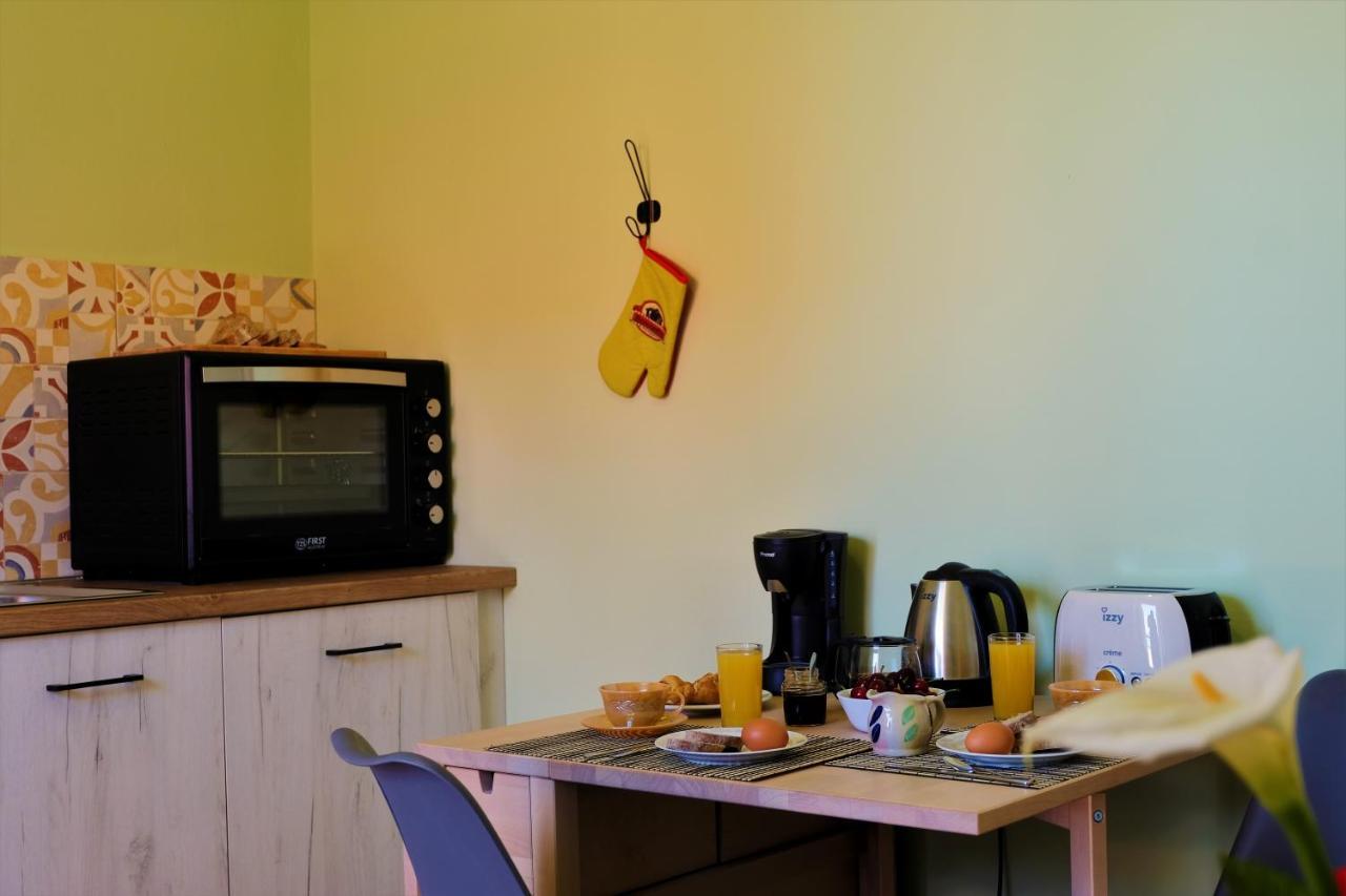 Remvi Apartments Assos Асос Екстериор снимка